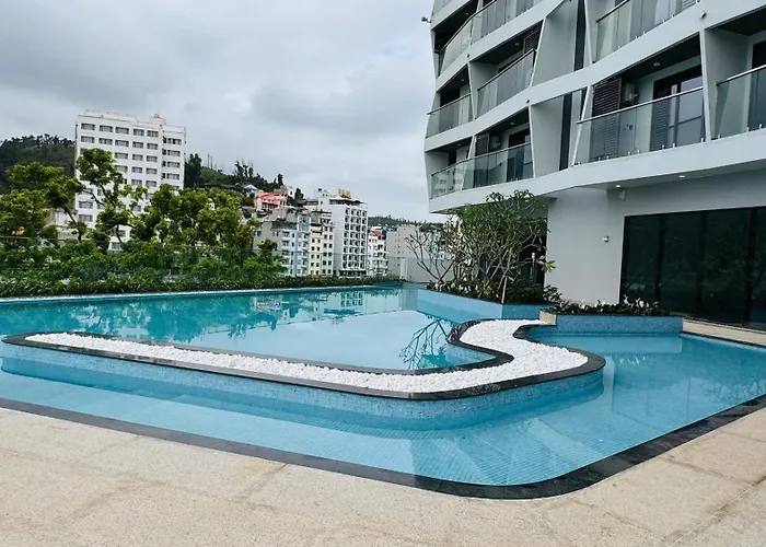 Ocean Vista *
